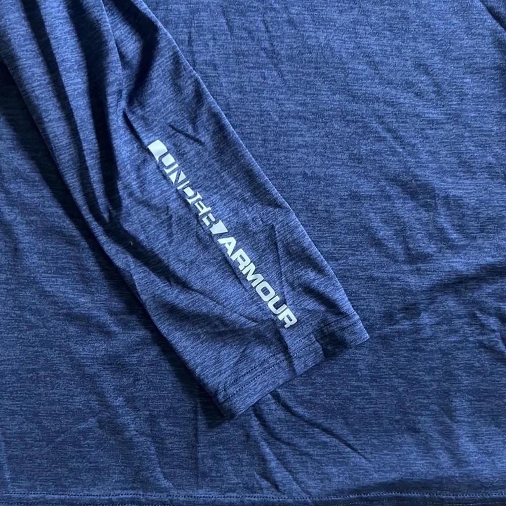 Under Armour heat gear hoodie - Picture 3 of 3